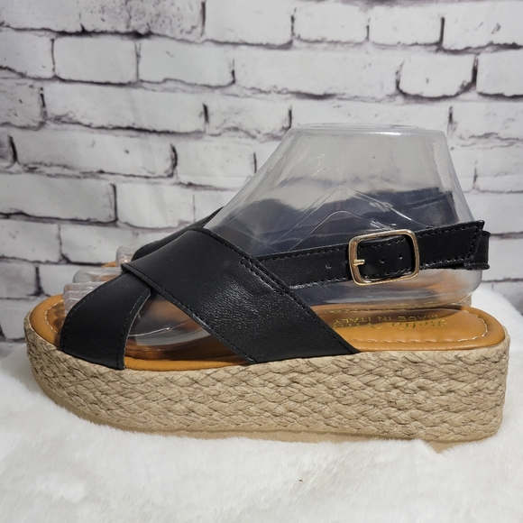 Bella Vita Mar-Italy Platform Sandals - Picture 5 of 13